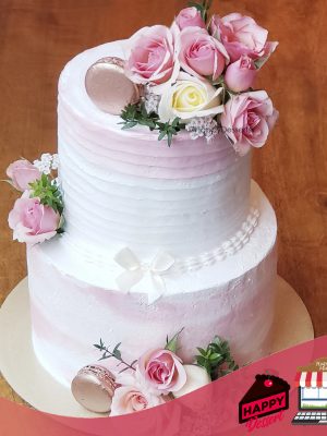 Pastel de bodas  Flores y Macarrones