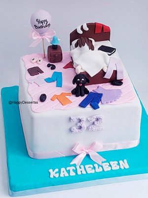 Pastel Habitación Desordenada