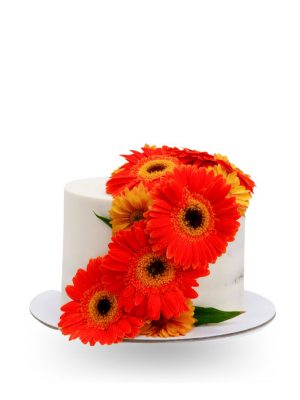 Pastel con Flores Naranjas