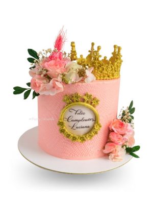 Pastel Floral con Corona
