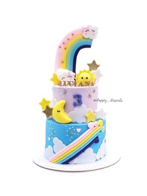 Pastel de nubes y arcoíris