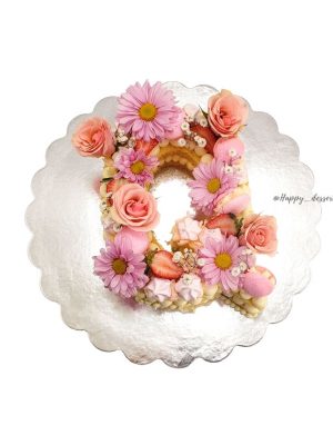Letter Cake con Flores | Q