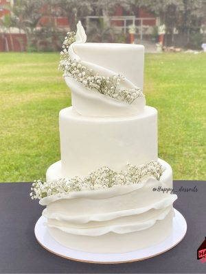 Pastel de Boda - Elegancia y Lluvia